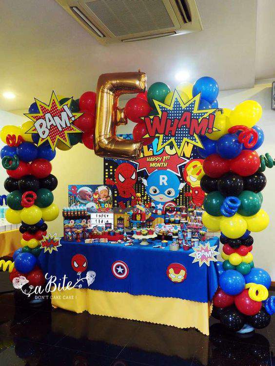 Cómo decorar una fiesta infantil de superhéroes